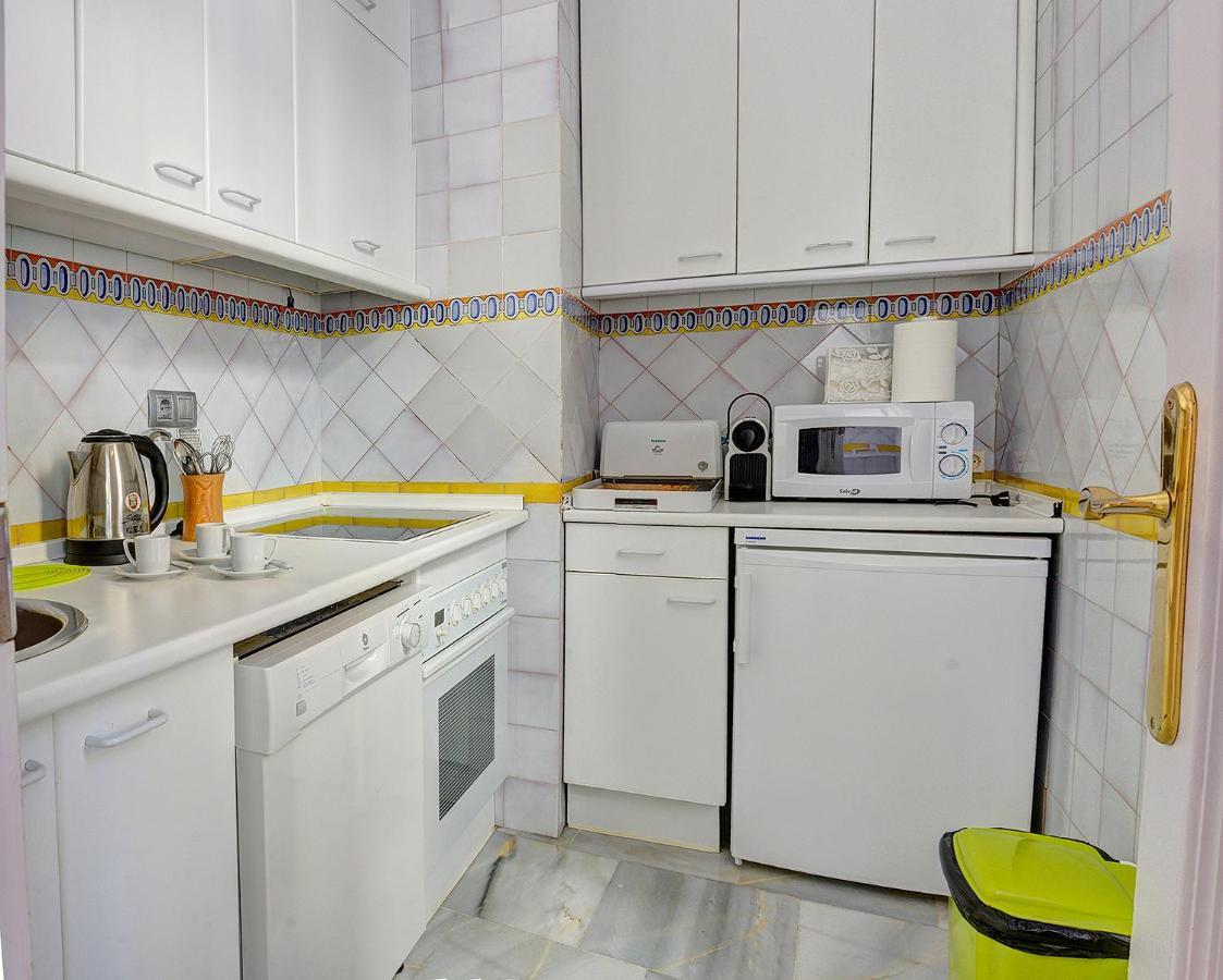 Apartamento Trajano เซบีญา ภายนอก รูปภาพ